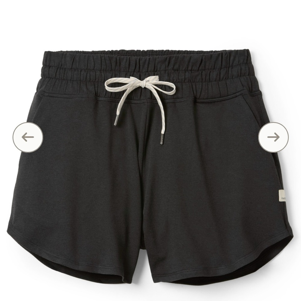 Vuori Black Halo Performance Shorts